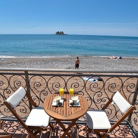 Beach House Petrovac Eksteriør billede