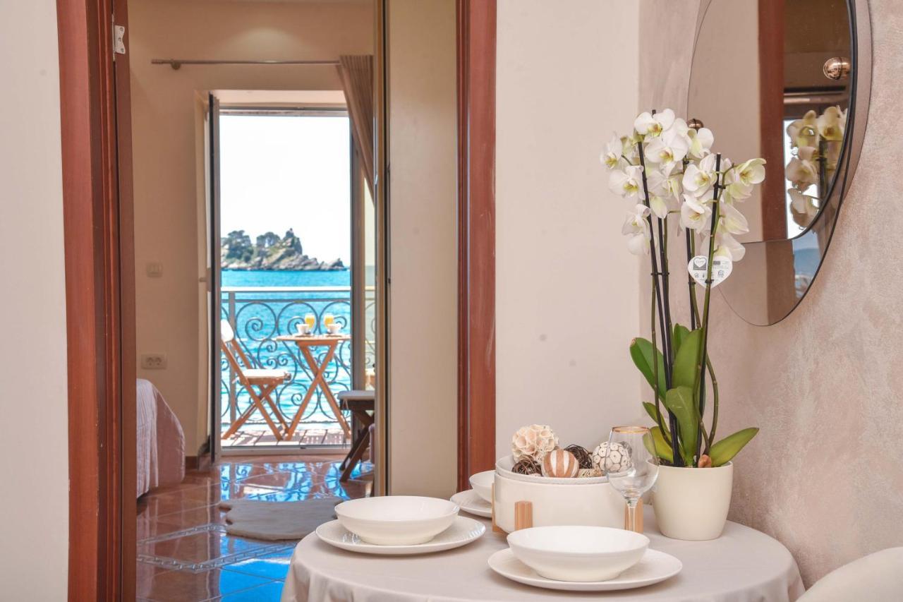 Beach House Petrovac Eksteriør billede