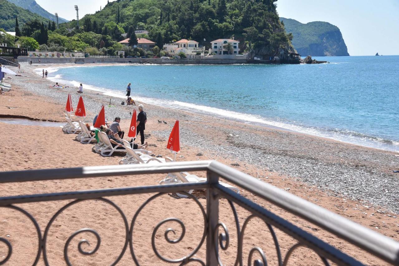 Beach House Petrovac Eksteriør billede